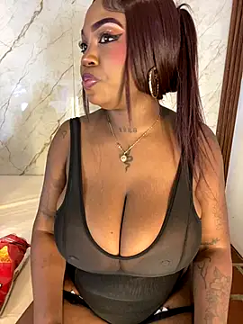 MiiaaCollinss's cam snapshot