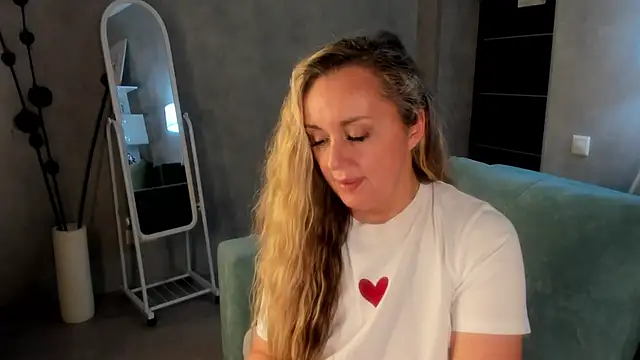 Sky_Kuper's cam snapshot