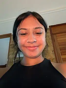 lynn9000 live sex cam