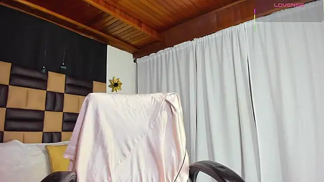 BarbieKano's cam snapshot