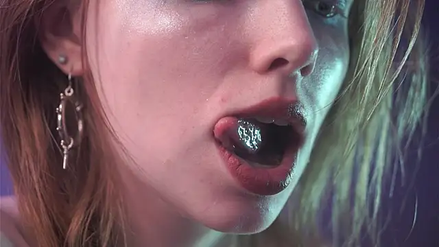 ginger_hugs's cam snapshot