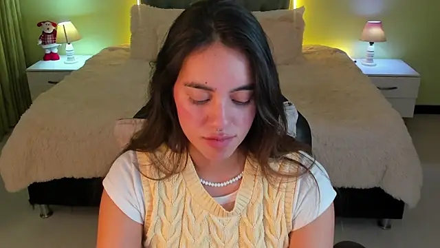 _Charlotte_evans_1's cam snapshot