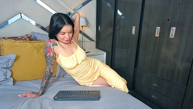 Selena_G69's cam snapshot