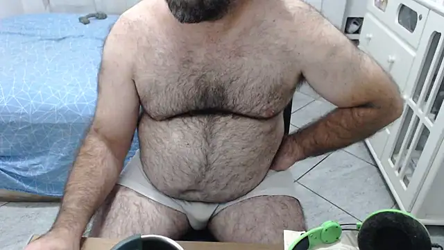 MysterBearMG live sex cam