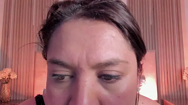 Paula_And's cam snapshot