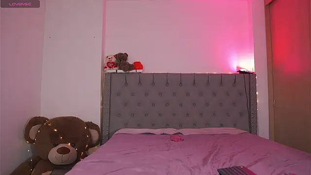 Tiana_sanders live sex cam