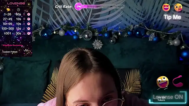 ChristyCrayme's cam snapshot