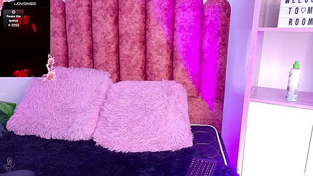 Conejita_420's cam snapshot