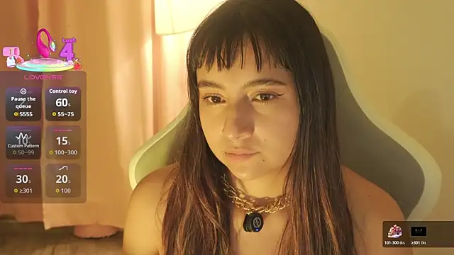 emitaa17228o's cam snapshot