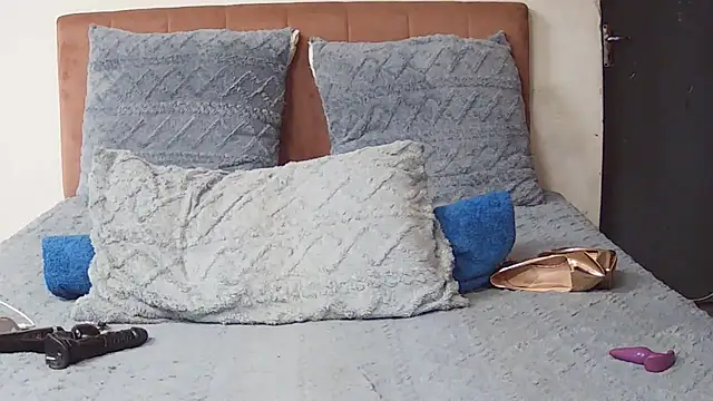 SweetPortableAmber's cam snapshot