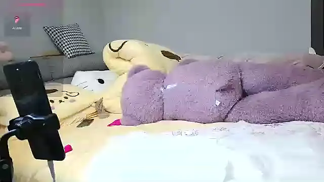 Diva_VVN's cam snapshot