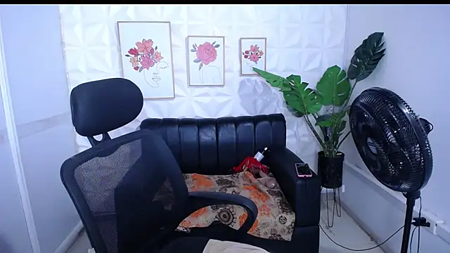 Valentinaa_mature's cam snapshot