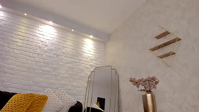 KatieNolan_1's cam snapshot