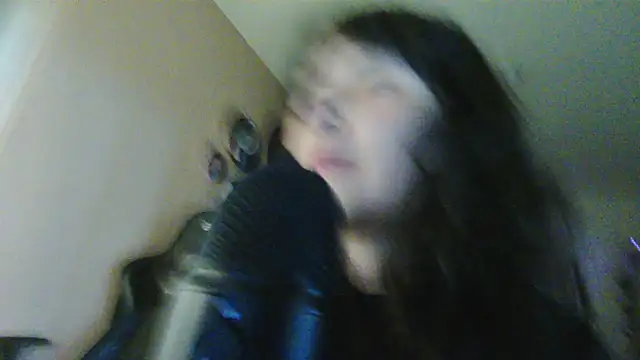 GinnyDelice's cam snapshot