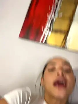 AkiraY10's cam snapshot