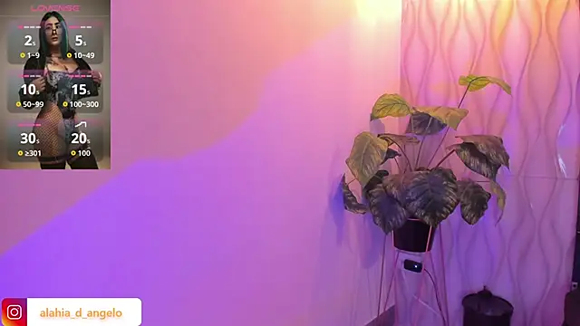Alahia_Dangelo's cam snapshot