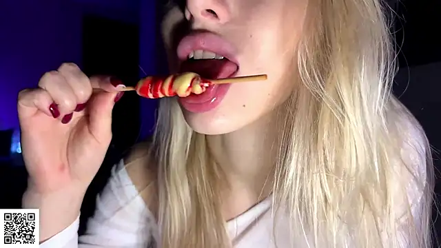 ElysiaXo's cam snapshot