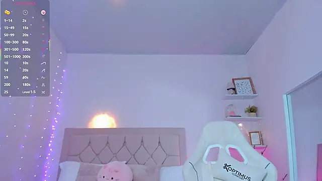 kim_dreams18's cam snapshot