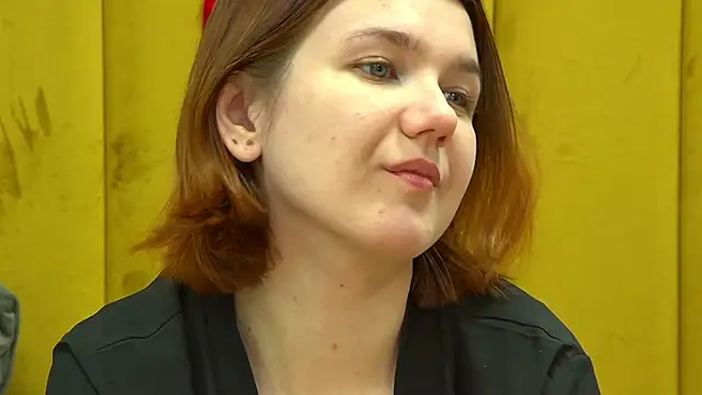 LessySmith's cam snapshot