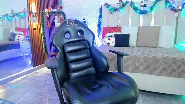 Daphnne_tay's cam snapshot