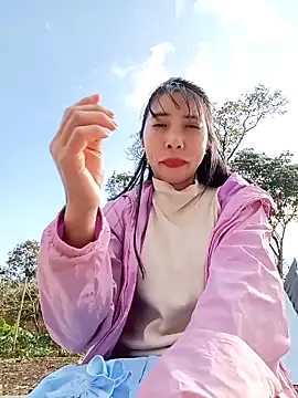 emaame68's cam snapshot