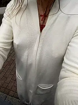 pink-mai's cam snapshot