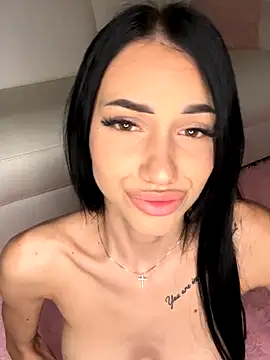 ilariea_girl's cam snapshot