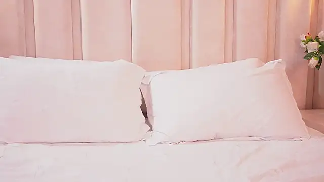 bonniekim_'s cam snapshot