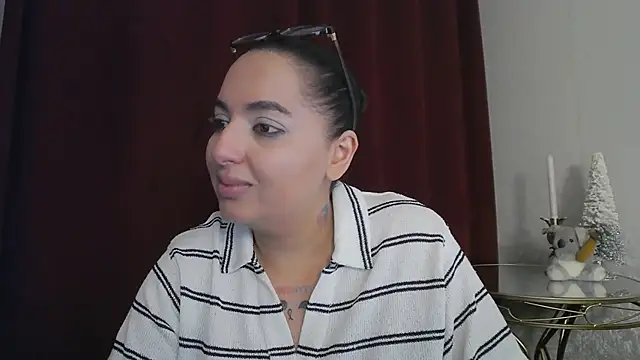 BustyAllyy's cam snapshot