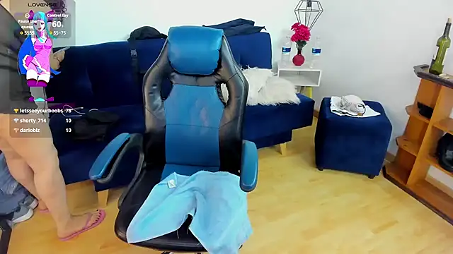 Aliciia_cute1's cam snapshot