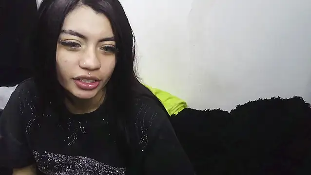 jimena_leon_'s cam snapshot