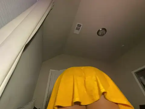 wynterheat live sex cam