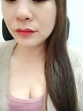 Girl_Shy2000's cam snapshot