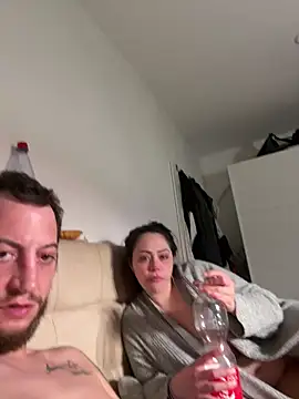 AlessiaMarco's cam snapshot