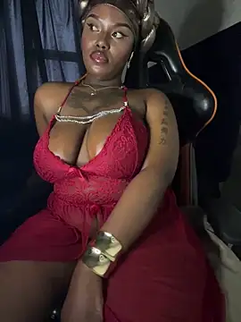 QUEEN_NOBUHLE_777's cam snapshot