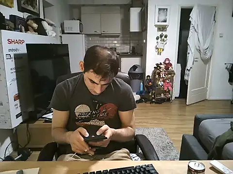 mihaimichael's cam snapshot