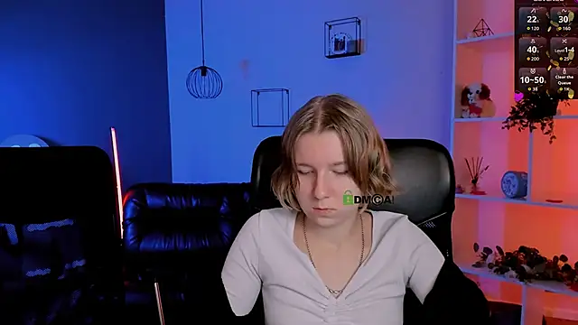 lizzie_boom_'s cam snapshot