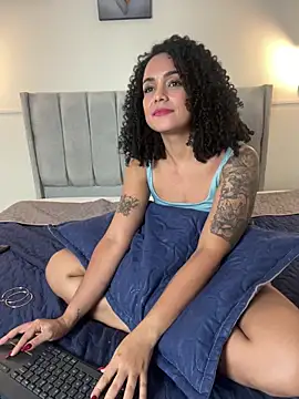 Samara_Hadi_'s cam snapshot