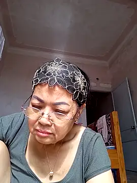 Hotestlove's cam snapshot