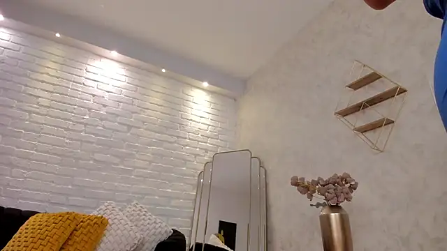 KatieNolan_1's cam snapshot