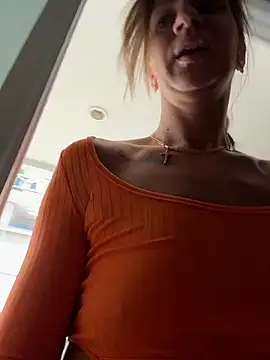 EvvaMur's cam snapshot