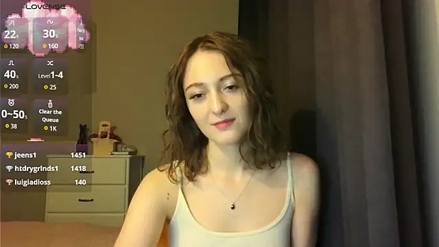 white_liillyy's cam snapshot