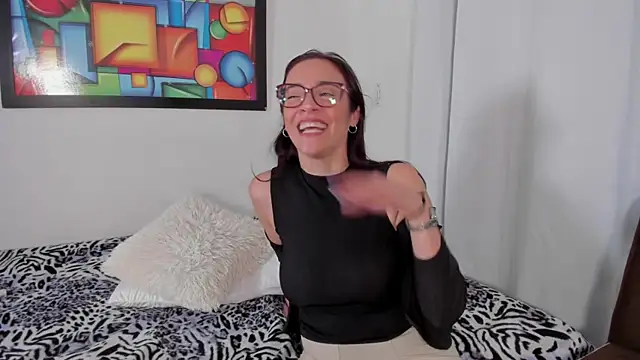 Jessica_Herrera_'s cam snapshot