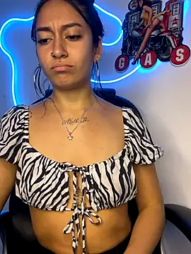 Alaska_euphoria's cam snapshot