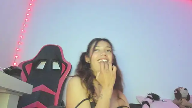 Annie_Walker1's cam snapshot