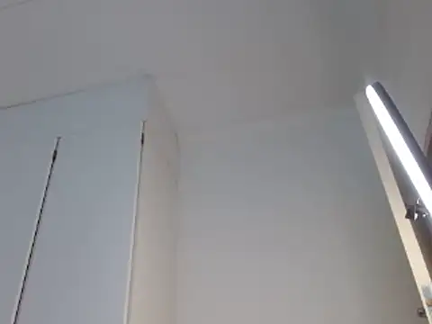 SoftRosee's cam snapshot