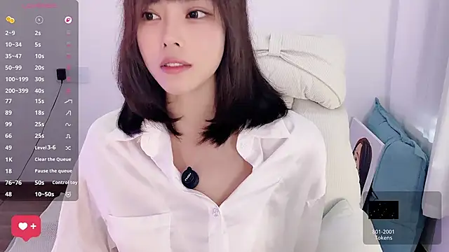 peachy_kiss's cam snapshot