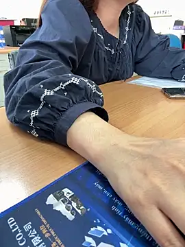 Ruby2000-'s cam snapshot