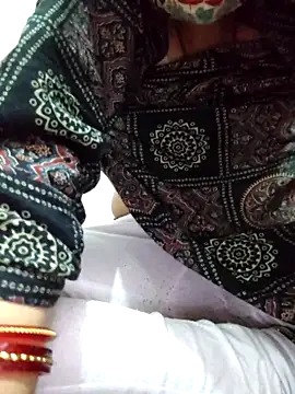 Saishaa's cam snapshot