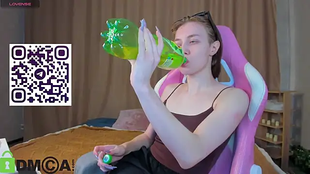 Skelerata's cam snapshot